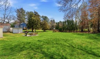 230 School St, Lincoln, RI 02865