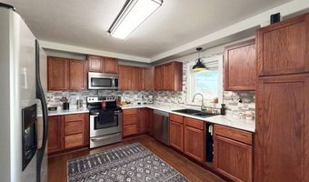 26855 SW 89 Rd, Beatrice, NE 68310