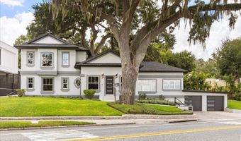 808 EDGEWATER Dr, Orlando, FL 32804