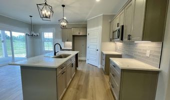 245 Greenwood Rd, Afton, TN 37616