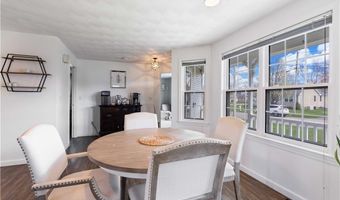 3 Mallory Ct, Bristol, RI 02809