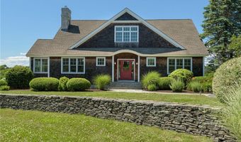 21 OCEAN HEIGHTS Rd, Newport, RI 02840