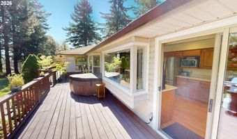 925 7TH St, Brookings, OR 97415
