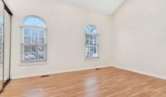 6630 MEDINAH Ln, Alexandria, VA 22312
