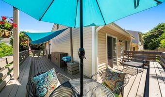 170 Cascade Terrace Dr, Ballwin, MO 63021