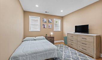 712 N DUNCAN St, Baltimore, MD 21205