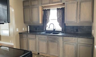 317 S West St, Angola, IN 46703