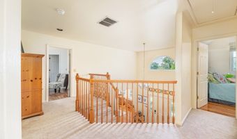 6 Colonial Cir, Alloway, NJ 07418