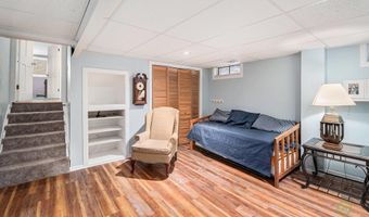 446 Adaway Ave SE, Ada, MI 49301