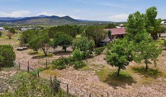 102 S Hackberry Dr, Alpine, TX 79830