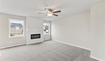 303 29th St SW, Altoona, IA 50009