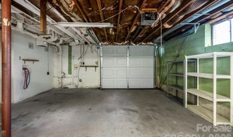 52 Blake Dr, Arden, NC 28704