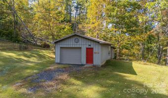 400 Three Dog Mountain Rd, Bakersville, NC 28705