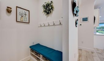 5413 WISHING ARCH Dr, Apollo Beach, FL 33572