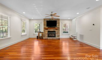 109 Zander Way, Asheville, NC 28805