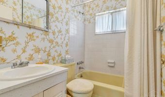 818 Rosetree Ln, Anderson Twp., OH 45230