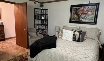 806 SE Avenue 8 Ave, Atkins, AR 72823
