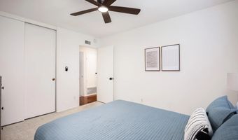 6809 Lipmann St, San Diego, CA 92122
