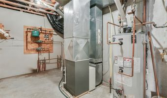 106 S 2nd St, Alma, WI 54610