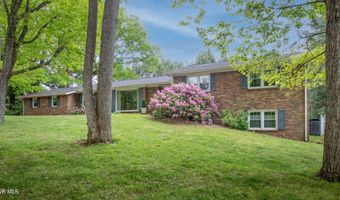 19494 Oakwood Dr, Abingdon, VA 24211