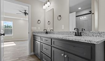419 Beavertail Rd, Ash Grove, MO 65604