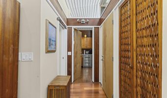 2337 SEMINOLE Rd B, Atlantic Beach, FL 32233