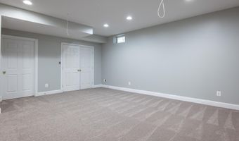 20262 KIAWAH ISLAND Dr, Ashburn, VA 20147