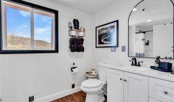 33645 Kobe Rd, Agua Dulce, CA 91390