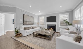 4 Isabella Ct, Atlantic Highlands, NJ 07716