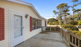 630 Seashore Dr, Atlantic, NC 28511