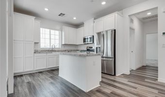 20 Barbara Ln 13, Las Vegas, NV 89183