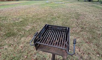 3280 Old Jackson Rd, Bells, TN 38006