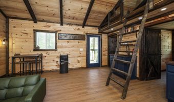 22 Still Hand Ln, Beattyville, KY 41311