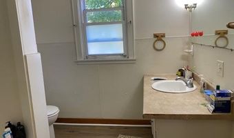 246 East Ave, Burlington, VT 05401