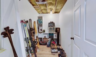 95 MAGNOLIA Ct, Barboursville, VA 22923