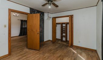 121 S Lincoln Ave, Anthony, KS 67003