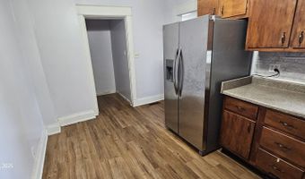 207 E 3rd St, Augusta, KY 41002