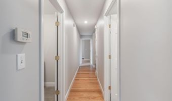 4 Highview Ter, Belfast, ME 04915
