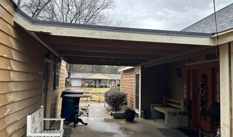 214 Shady Oaks Dr, Aberdeen, MS 39730