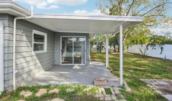 520 FAIRFAX Ln, Apollo Beach, FL 33572