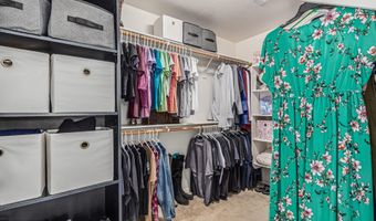 831 S BUENA VISTA Dr, Apache Junction, AZ 85120
