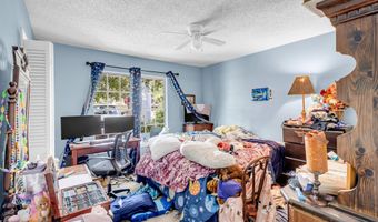 2530 Old Bay Rd, Biloxi, MS 39531