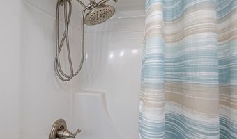 7 Clark St, Belmont, NH 03220