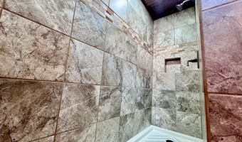209 10th Ave NW, Bowman, ND 58623