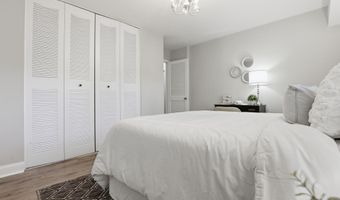 10636 MONTROSE Ave 2, Bethesda, MD 20814
