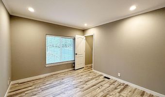 61170 Chuckanut Dr, Bend, OR 97702