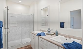 10790 Downhill Dr, Belle Fourche, SD 57717