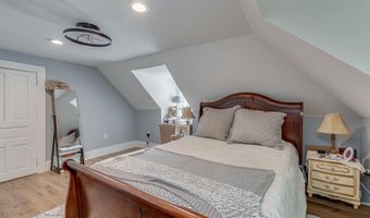 209 VIRGINIA Ave, Audubon, NJ 08106