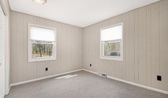 8134 Vergennes St SE, Ada, MI 49301