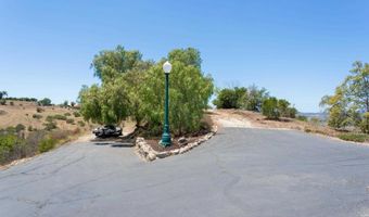 3020 RED MOUNTAIN Hts, Fallbrook, CA 92028